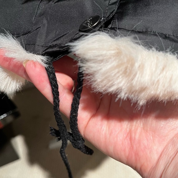 NEW TT Luxe Warm Plush Hooded Faux Fur Long Coat Anorak Raincoat Black Cream … - Picture 15 of 15